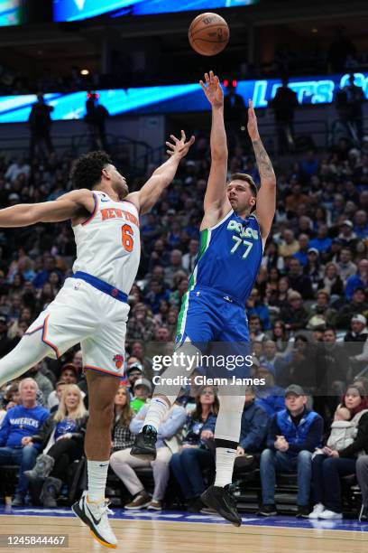 Luka Doncic of the Dallas Mavericks shoots the ball during the game against the New York Knicks on December 27, 2022 at the American Airlines Center...