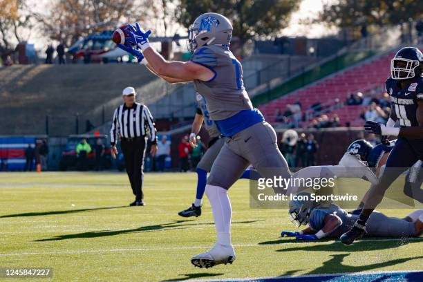 Memphis Tigers tight end John Hassell juggles the football for an incompletion during the SERVPRO First Responder Bowl game between the Memphis...