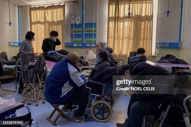 Patients with Covid-19 are pictured at Tangshan Gongren Hospital in China's northeastern city of Tangshan on December 30, 2022.