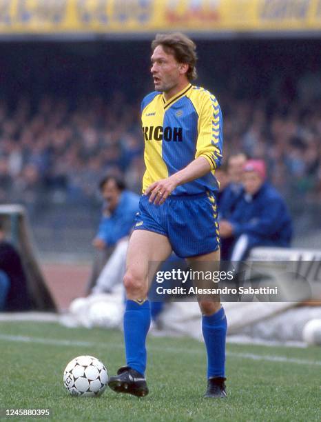 Preben Elkjaer of Hellas Verona in action during the Serie A 1987-88, Italy.
