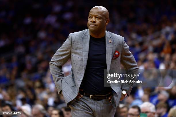 Head coach Mike Anderson of the St. John's Red Storm looks on during the second half of a game against the Seton Hall Pirates at Prudential Center on...