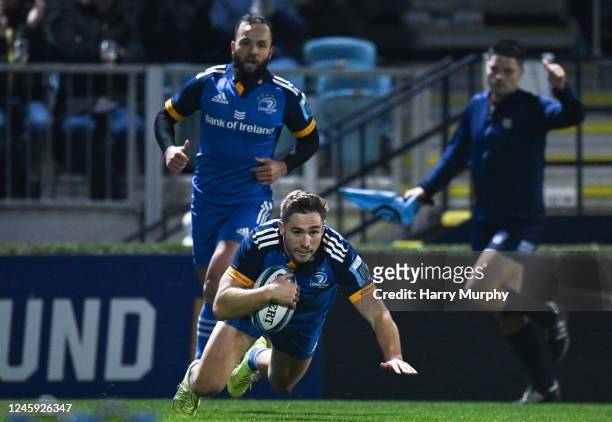 Dublin , Ireland - 1 January 2023; Jordan Larmour of Leinster scores his side's third try during the United Rugby Championship between Leinster and...
