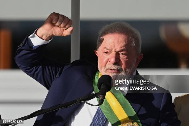 Brazil's new President Luiz Inacio Lula da Silva delivers an inaugural speech at Planalto Palace after his inauguration ceremony at the National...