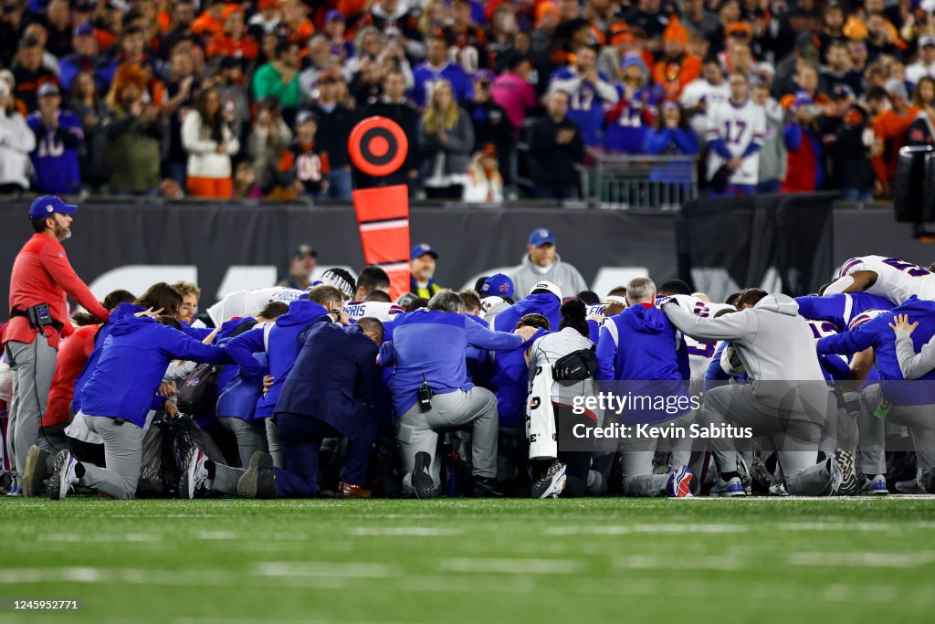 Buffalo Bills v Cincinnati Bengals
