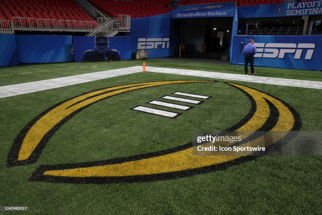 COLLEGE FOOTBALL: DEC 31 Semifinal Game Chick-fil-A Peach Bowl