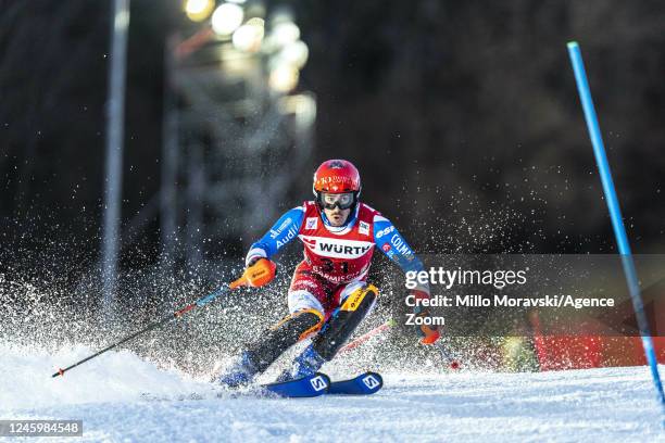 Victor Muffat-jeandet of Team France in action during the Audi FIS Alpine Ski World Cup Men's Slalom on January 4, 2023 in Garmisch Partenkirchen,...