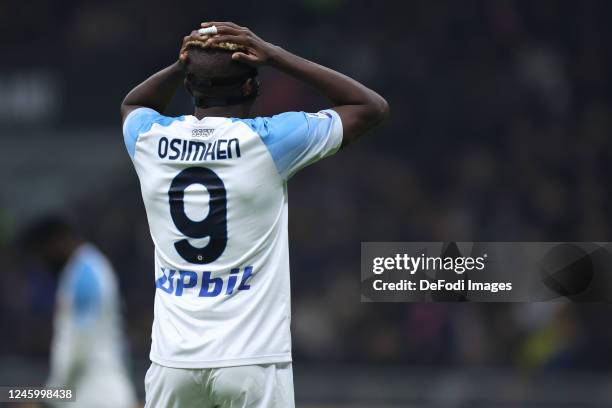 Victor Osimhen of SSC Napoli looks dejected during the Serie A match between FC Internazionale and SSC Napoli at Stadio Giuseppe Meazza on January 4,...