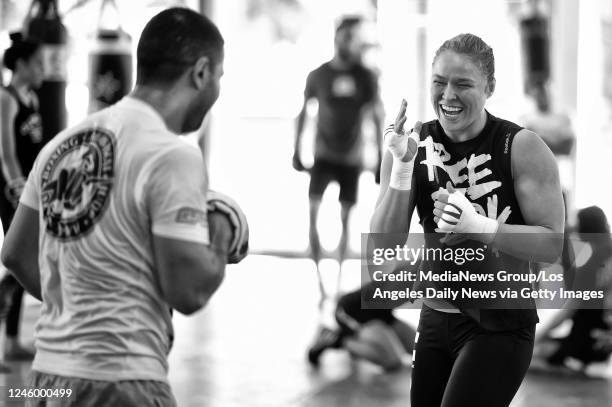 Kara Ronda Rousey Ronda Rousey Images Photos and Premium High Res Pictures - Getty Images