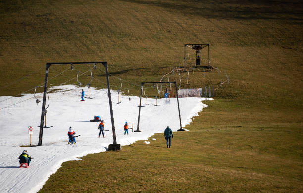 AUT: Alpine Ski Resorts Struggle With Lack Of Snow During Unseasonably Warm January