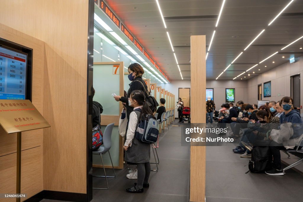 Hong Kongers Applying For Mainland Travel Permit For Hong Kong And Macau Residents
