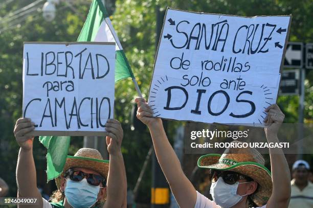 People take part in a demonstration called by the Gabriel René Moreno Autonomous University demanding the liberation of Santa Cruz's Governor Luis...