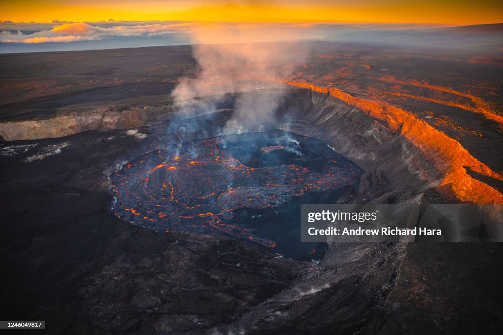 Kilauea Erupts In Hawaii Volcanoes National Park On Big Island Of Hawaii
