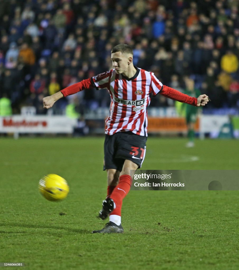 Christopher Rigg England Chris Rigg of Sunderland becomes the youngest ever 1st team player at ...