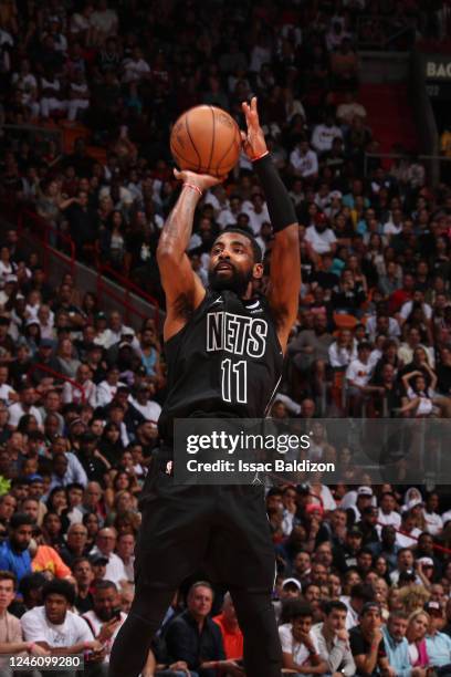 7,203 Kyrie Irving Shooting Photos and Premium High Res Pictures - Getty Images 7,203 Kyrie Irving Shooting Photos and Premium High Res Pictures - Getty Images