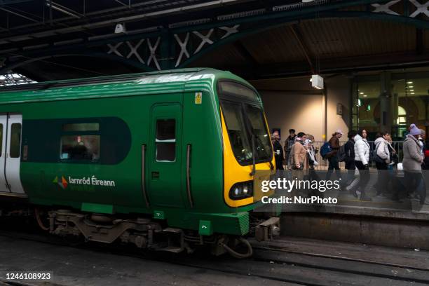 Train station of the line that goes to Malahide. Malahide is a suburban town in the city of Dublin located in County Fingal . The town is located 10...