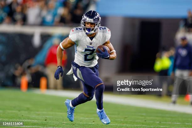 Tennessee Titans wide receiver Robert Woods runs with the ball during the game between the Tennessee Titans and the Jacksonville Jaguars and the on...