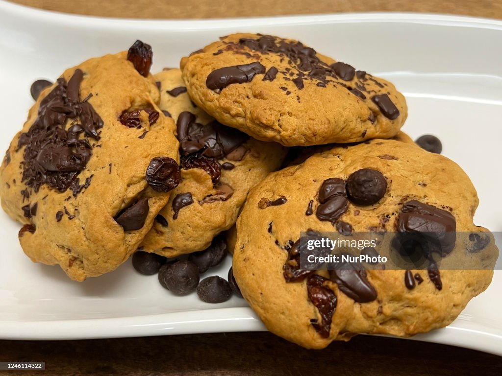 Homemade Chocolate Chip And Raisin Cookies