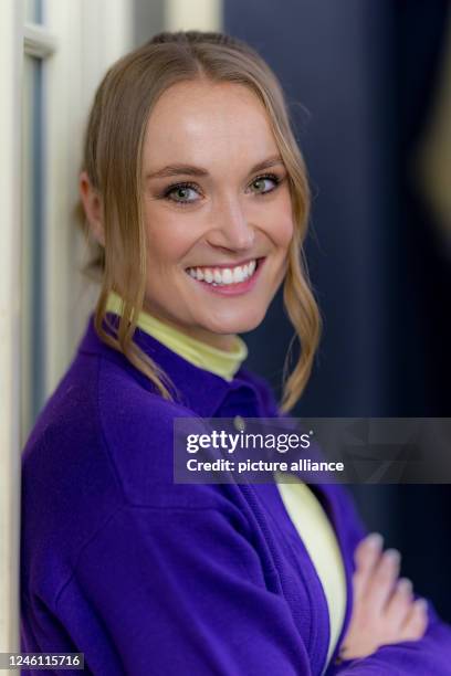 January 2023, Brandenburg, Cottbus: Presenter Nele Schenker stands in the backstage area before an event at the Staatstheater Cottbus. Photo: Frank...