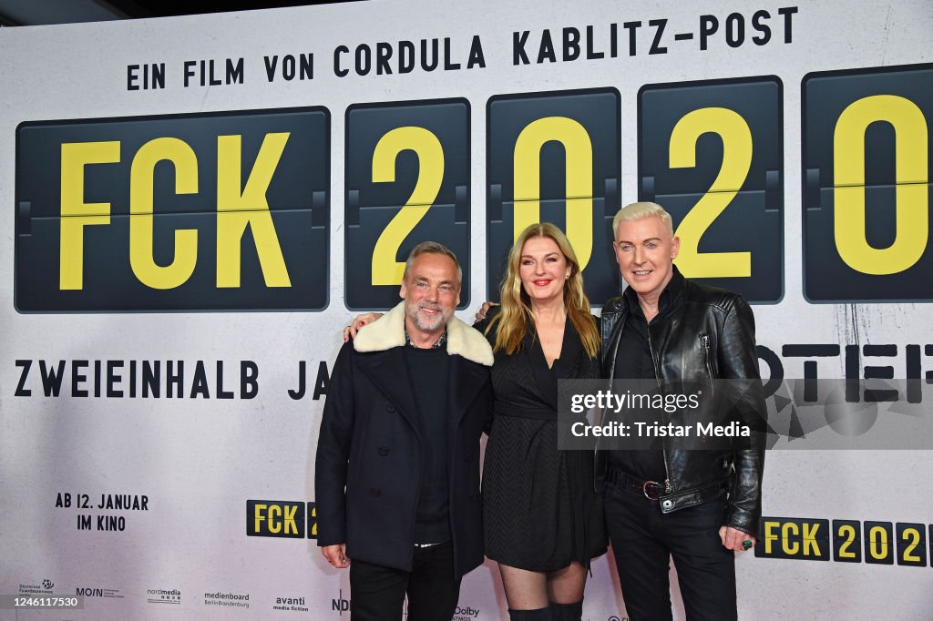 Jens Thele , director Cordula Kablitz-Post and H.P. Baxxter of the News  Photo - Getty Images