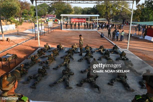 Army Batch 148 Army Recruit Training Centre Stock Photos, High-Res Pictures, and ...