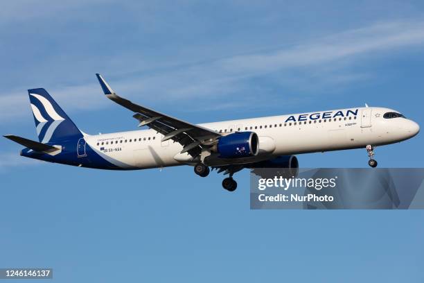 A321 Rct Airbus A321 Jet Photos and Premium High Res Pictures - Getty Images