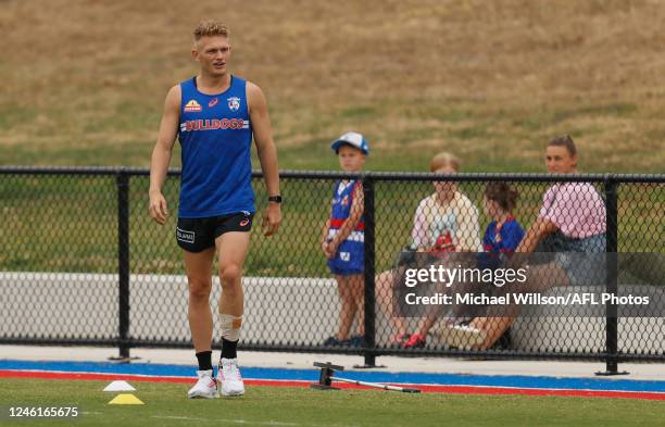 Adam Treloar of the Bulldogs in action during the Western Bulldogs training session at Skinner Reserve on January 12, 2023 in Melbourne, Australia.