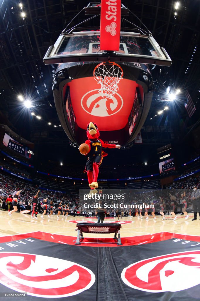 Milwaukee Bucks v Atlanta Hawks