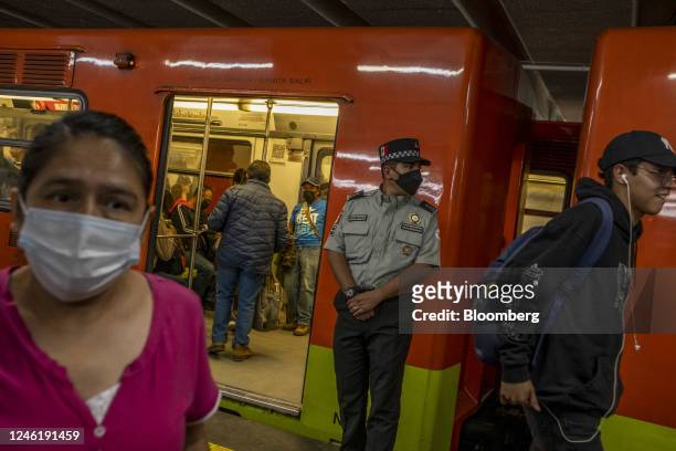 209 Hidalgo Metro Photos and Premium High Res Pictures - Getty Images