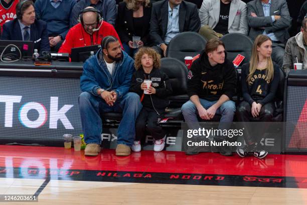 Drake Rapper At Raptor Game Singer Drake Photos and Premium High Res Pictures - Getty Images
