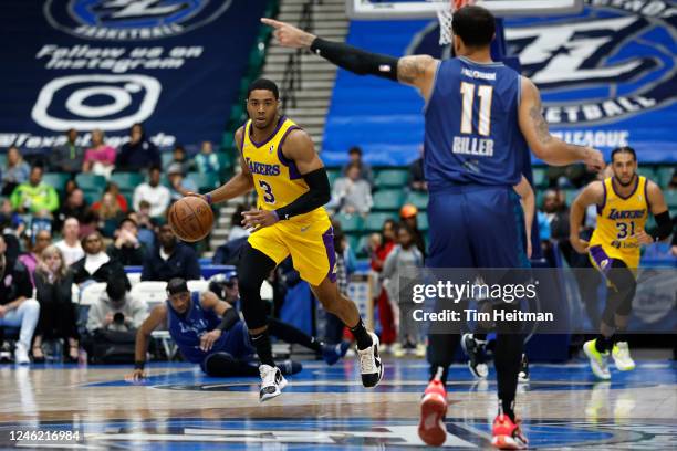 Shaquille Harrison of the South Bay Lakers dribbles the ball up court against the Texas Legends in the second half on January 13, 2023 at Comerica...