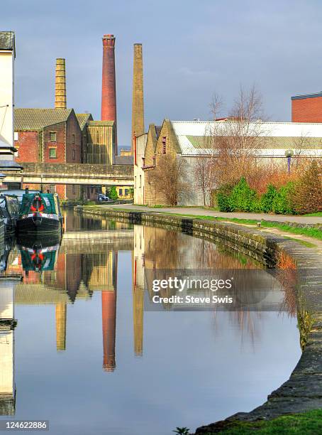 leeds liverpool canal, yorkshire - leeds canal stock pictures, royalty-free photos & images