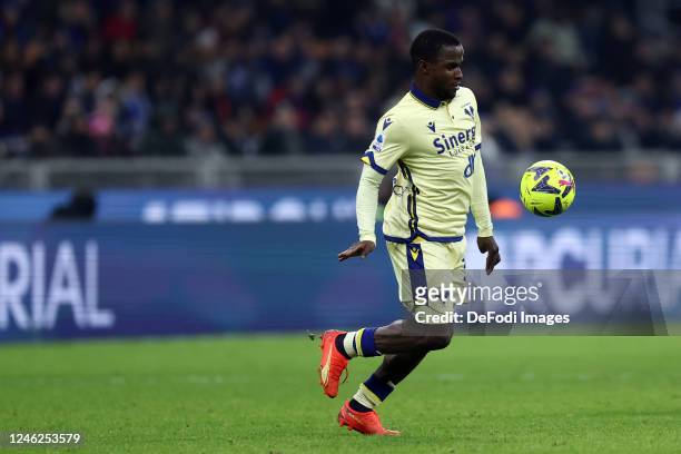 Yayah Kallon of Hellas Verona FC controls the ball during the Serie A match between FC Internazionale and Hellas Verona at Stadio Giuseppe Meazza on...