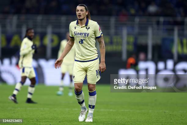 Milan Duric of Hellas Verona FC controls the ball during the Serie A match between FC Internazionale and Hellas Verona at Stadio Giuseppe Meazza on...
