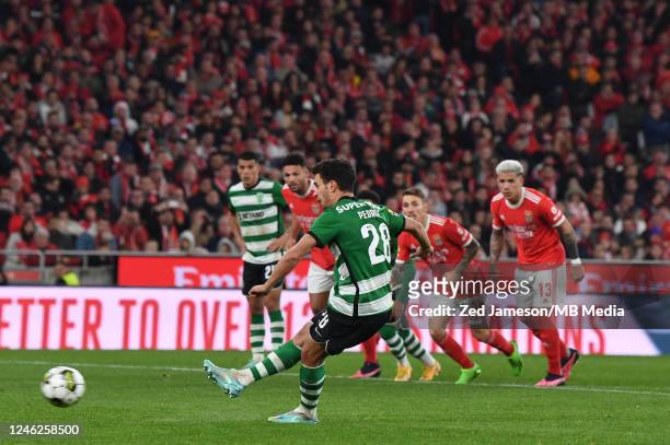 Pedro Goncalves of Sporting scores and celebrates a goal during the Liga Portugal Bwin match between SL Benfica and Sporting CP at Estadio do Sport...