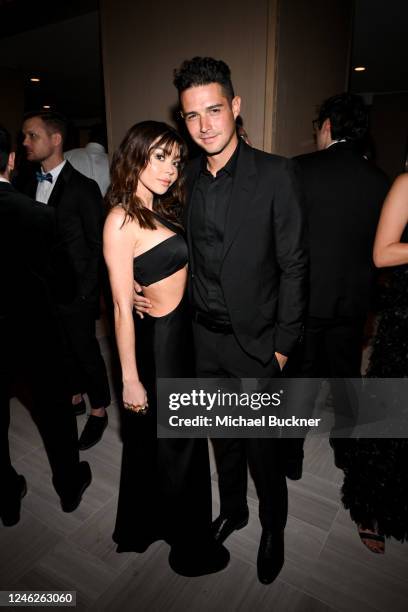 Sarah Hyland and Wells Adams at the 28th Critics' Choice Awards held at the Fairmont Century Plaza on January 15, 2023 in Los Angeles, California.