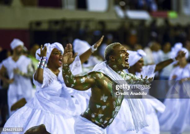 Samba school attendants practice dancing on the second day of rehearsals ahead of the famous Rio Carnival which will take place between February...