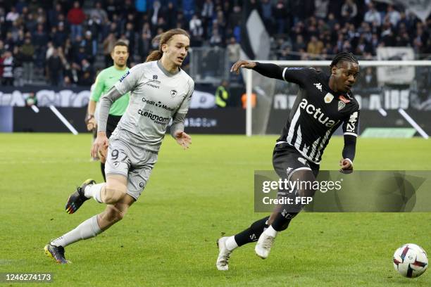 Yanis MASSOLIN - 37 Lilian RAO LISOA during the Ligue 1 Uber Eats match between Angers and Clermont at Stade Raymond Kopa on January 15, 2023 in...