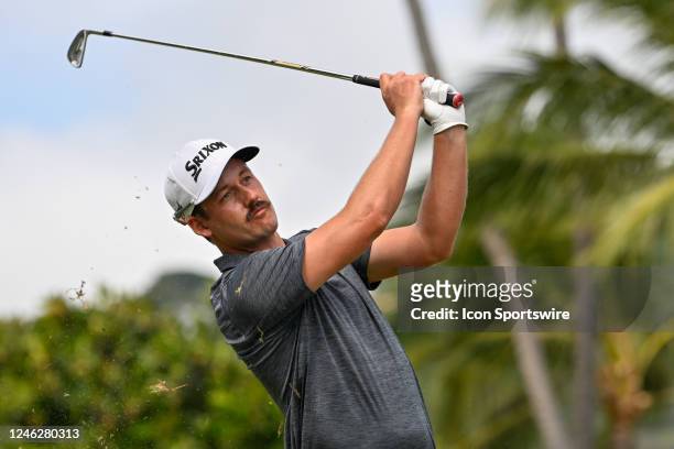 Andrew Putnam watches his tee shot on 11 during Rd4 of the Sony Open at Waialae Country Club on January 15, 2023 in Honolulu, Hawaii.