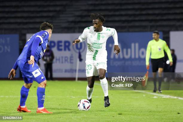 07 Moataz ZEMZEMI during the Ligue 2 BKT match between Chamois... News Photo - Getty Images