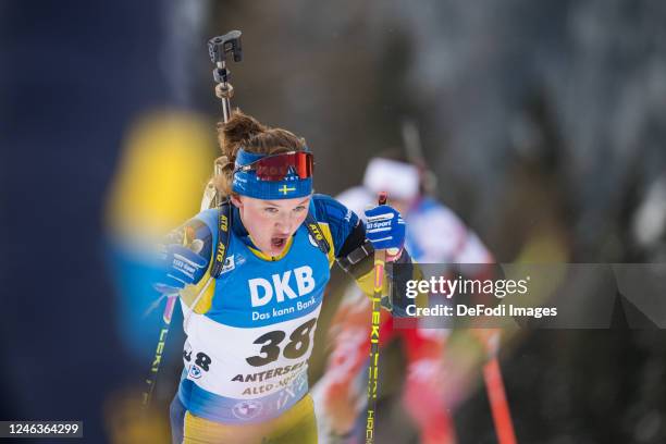 Linn Persson of Sweden in action competes during the Women 7.5 km Sprint at the BMW IBU World Cup Biathlon Antholz-Anterselva on January 19, 2023 in...