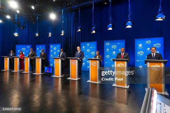 Mayoral Candidates Debate In Chicago Mayoral Candidates Debate In Chicago