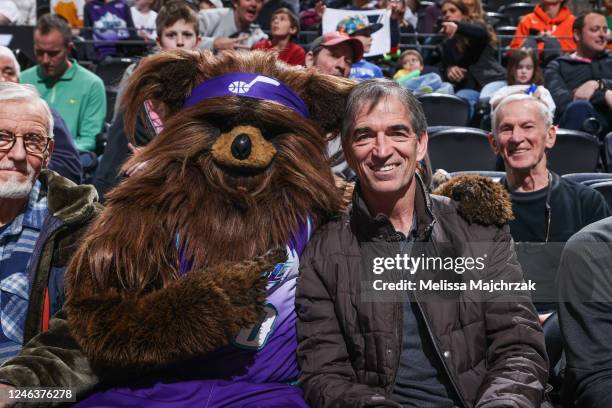 Salt Lake City, UT John Stockton former Utah Jazz player and Hall of Famer sits with Mascot Jazz Bear of the Utah Jazz during the Salt Lake City...