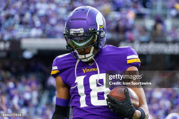 Minnesota Vikings wide receiver Justin Jefferson warms up before the NFL game between the New York Giants and Minnesota Vikings on January 15th at...