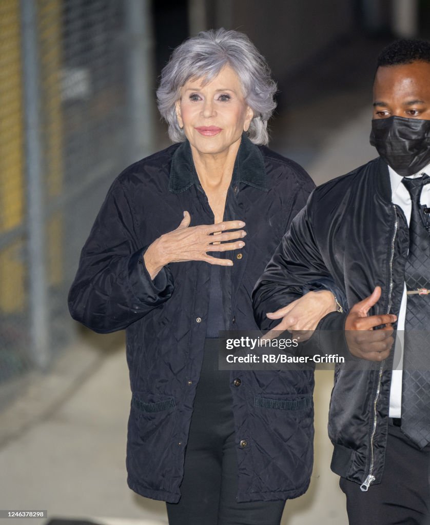 https://media.gettyimages.com/id/1246378298/photo/celebrity-sightings-in-los-angeles-january-19-2023.jpg?s=1024x1024&w=gi&k=20&c=HUVV1v65KzQCHLlJ7nREJQ2sf6wwGTnBMpPifBy7xP4=