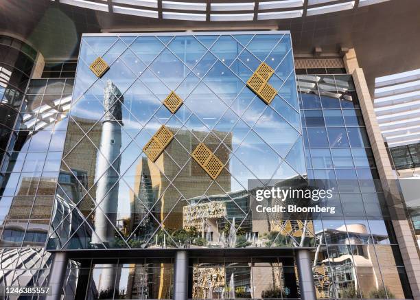 Glass Building Riyadh Riyadh Building Photos and Premium High Res Pictures - Getty Images