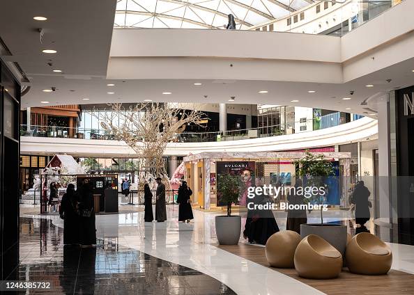 Shops In Riyadh Shoppers inside Riyadh Park shopping mall in Riyadh, Saudi Arabia, on ...