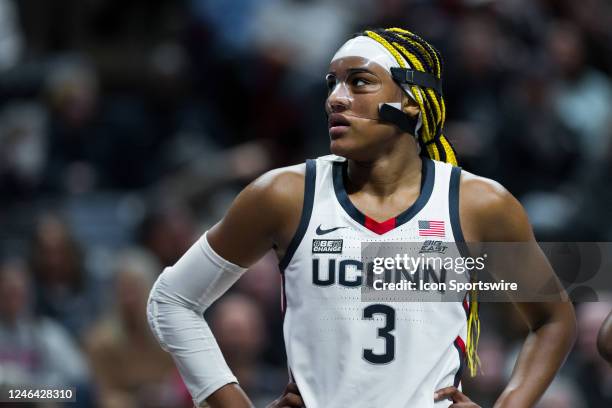 UConn Huskies forward Aaliyah Edwards looks to the scoreboard during the women's college basketball game between the Butler Bulldogs and UConn...