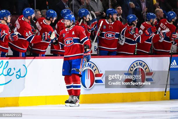 Montreal Canadiens right wing Josh Anderson celebrates his goal with his teammates at the bench during the Toronto Maple Leafs versus the Montreal...