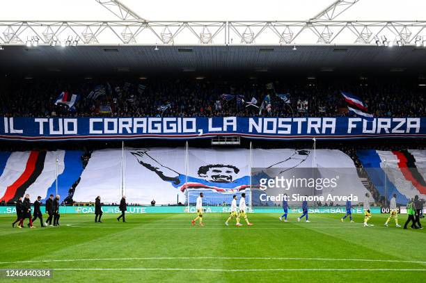 Fans of Sampdoria dedicate a giant banner to the late Gianluca Vialli prior to kick-off in the Serie A match between UC Sampdoria and Udinese Calcio...