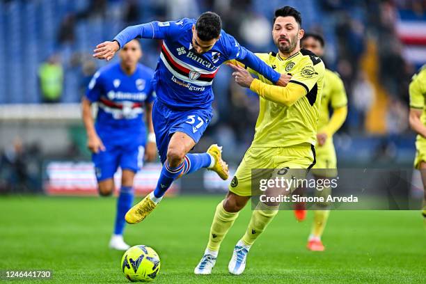 Mehdi Leris of Sampdoria and Tolgay Arslan of Udinese vie for the ball during in the Serie A match between UC Sampdoria and Udinese Calcio at Stadio...